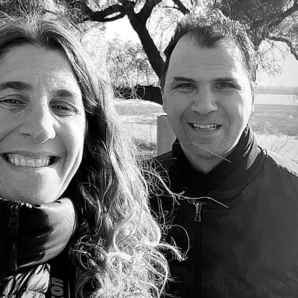 Detener la mirada para nombrar lo invisible