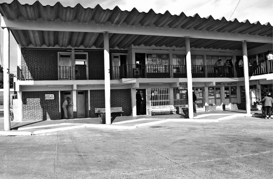 Santa Elena sin colectivosy prestadores en conflicto