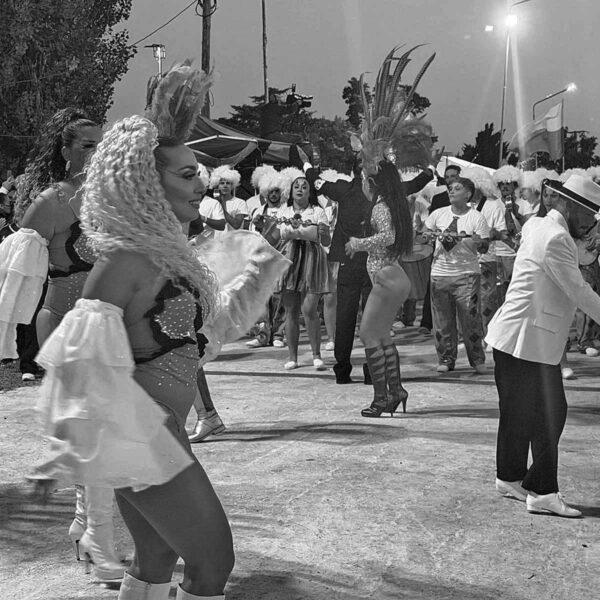 Batucadas y baterías hicieron vibrar a General Galarza