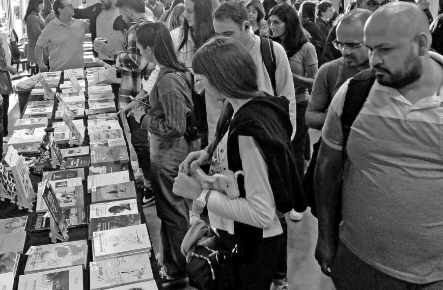 Paraná Lee presentó su grilla: cuatro días para celebrar y defenderla cultura del libro
