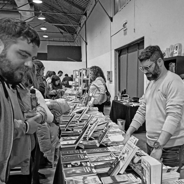 Paraná Lee: una instancia para defender los libros y la cultura