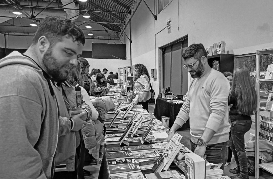 Paraná Lee: una instancia para defender los libros y la cultura